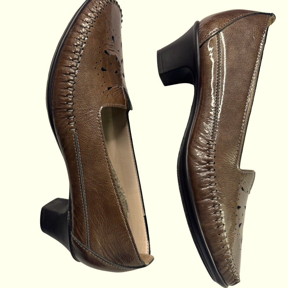 SAS‎ Womens Metallic Bronze Leather Perforated Pumps Heels 6.5 M Made in USA